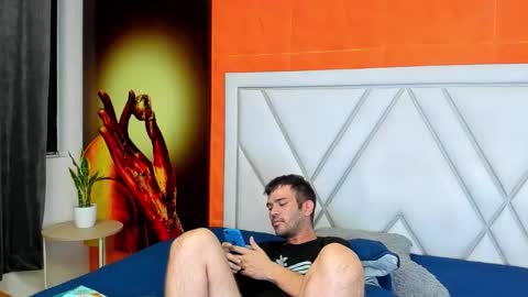 Dylan white online show from 6, 10, 2025