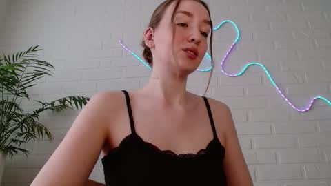 You wont find me here on Saturdays and Sundays  online show from 26, 3, 2026