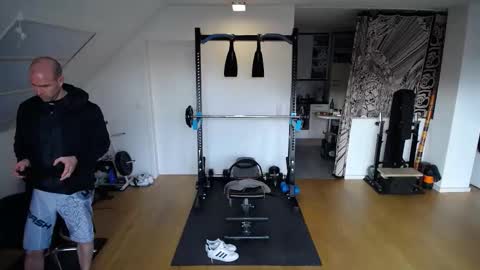 whiterabbit_86 online show from 4, 12, 2025