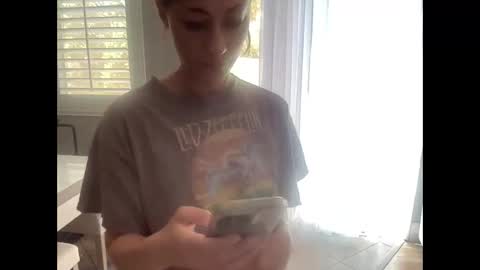 Snapshot of whitneyoc chatting on 8, 5, 2026 iamwhitneyoc online show from 8, 5, 2026