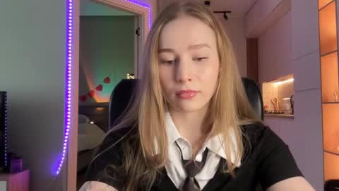 Alisa online show from 13, 12, 2024