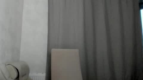 Snapshot of why_again_me chatting on 21, 5, 2026 Veronica online show from 21, 5, 2026