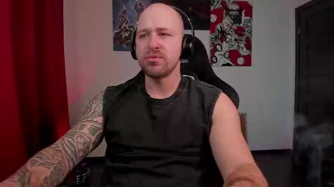 Snapshot of why_you_so_serious chatting on 6, 3, 2026 VI online show from 6, 3, 2026