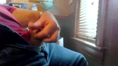 Snapshot of whydog chatting on 16, 12, 2025 whydog online show from 16, 12, 2025