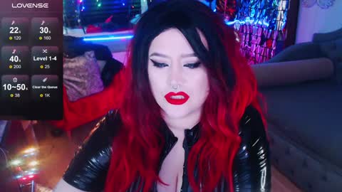 Laura  online show from 17, 1, 2025