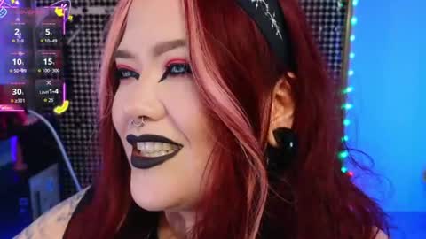Laura  online show from 14, 7, 2026