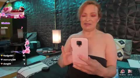Snapshot of wife_mature chatting on 30, 12, 2024 sussy online show from 30, 12, 2024