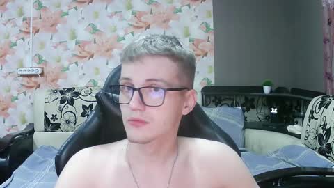 Snapshot of wiiinkyyy chatting on 28, 11, 2025 wiiinkyyy online show from 28, 11, 2025