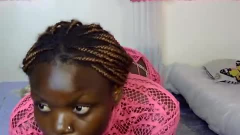 Snapshot of wild_berry22 chatting on 19, 6, 2026 berry online show from 19, 6, 2026