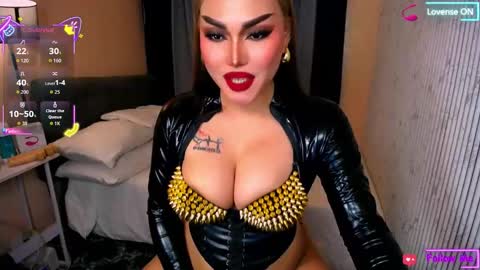 Snapshot of wild_bunnyts chatting on 28, 9, 2025 wild_bunnyts online show from 28, 9, 2025