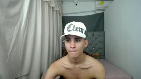 Snapshot of wild_fantasy_69 chatting on 10, 1, 2025 wild_fantasy_69 online show from 10, 1, 2025