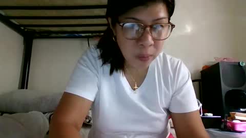 Snapshot of wildbrownchick69 chatting on 4, 3, 2026 WildChick online show from 4, 3, 2026
