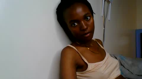 Snapshot of wildflowr chatting on 29, 6, 2026 wildflowr online show from 29, 6, 2026