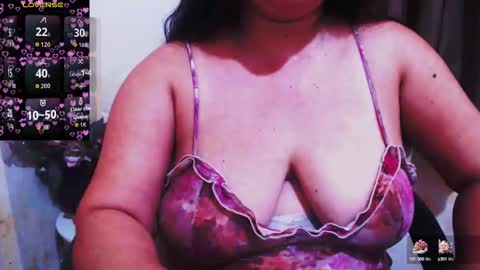 Snapshot of wildhotasianx chatting on 19, 9, 2025 wildhotasianx online show from 19, 9, 2025