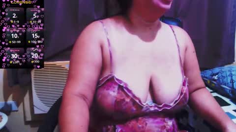 Snapshot of wildhotasianx chatting on 19, 11, 2025 wildhotasianx online show from 19, 11, 2025