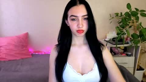 Snapshot of wildkittenx_ chatting on 22, 5, 2026 Alena online show from 22, 5, 2026
