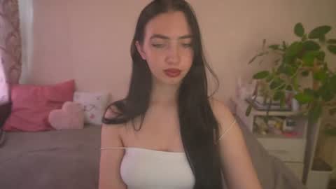 Snapshot of wildkittenx_ chatting on 21, 7, 2026 Alena online show from 21, 7, 2026