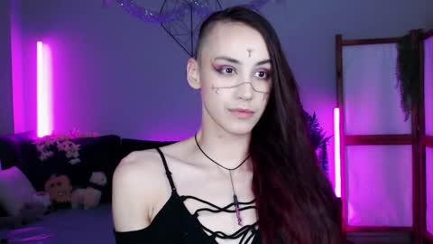 Snapshot of wildorchid_ chatting on 15, 12, 2024 Master Kieran hehim online show from 15, 12, 2024