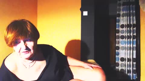 WildRedCat online show from 20, 2, 2025