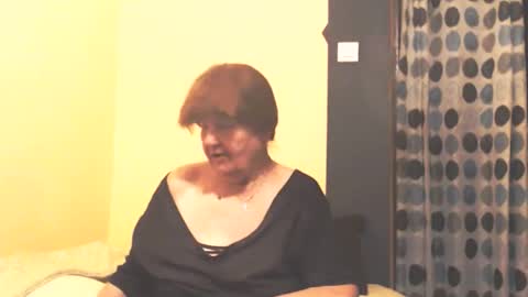 WildRedCat online show from 10, 2, 2026