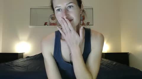 Snapshot of wildrose_l chatting on 14, 1, 2025 WildRose L - check my Pinned tweet if you dont see me online within 5 minutes after Ive sent email notifications online show from 14, 1, 2025