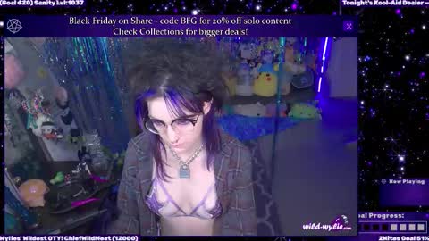 Snapshot of wildwylie chatting on 27, 11, 2025 Wylie Wanderlust online show from 27, 11, 2025