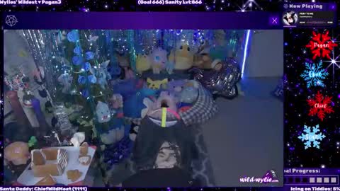 Snapshot of wildwylie chatting on 18, 12, 2025 Wylie Wanderlust online show from 18, 12, 2025