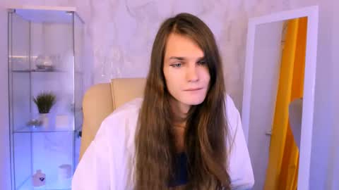 Will My schedule for this week Monday Tuesday ThursdaySaturday online show from 2, 12, 2025