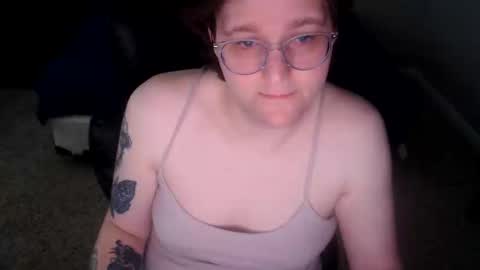 Snapshot of willh8967 chatting on 30, 5, 2026 LunaSweet online show from 30, 5, 2026