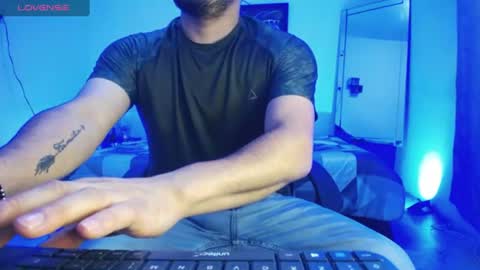 Snapshot of william_steel_ chatting on 15, 6, 2026 William Steel online show from 15, 6, 2026