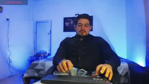 Snapshot of william_steel_ chatting on 16, 6, 2026 William Steel online show from 16, 6, 2026