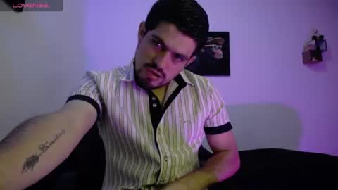 Snapshot of william_steel_ chatting on 25, 6, 2026 William Steel online show from 25, 6, 2026