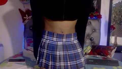 Snapshot of willon_rossie chatting on 28, 11, 2025 willon_rossie online show from 28, 11, 2025