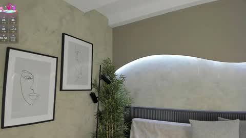 Snapshot of willow_hendrix chatting on 2, 10, 2025 Ms Willow online show from 2, 10, 2025