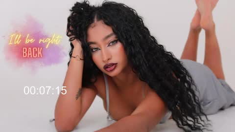 Ms Willow online show from 11, 5, 2026