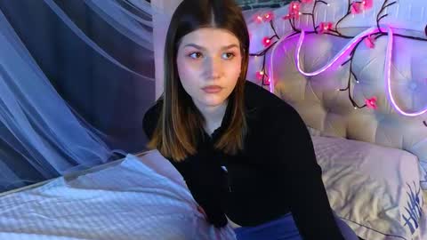 Vicki3 online show from 16, 3, 2026