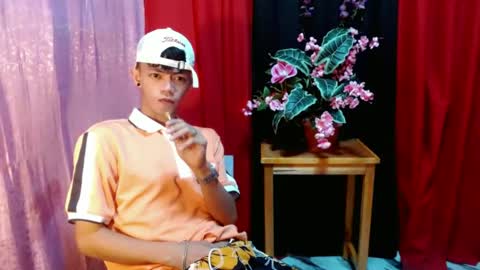 Snapshot of win_boy chatting on 25, 6, 2026 win_boy online show from 25, 6, 2026