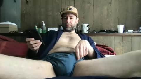 winky_right online show from 8, 3, 2026