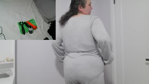 Snapshot of winnieatplay chatting on 28, 3, 2026 Winnie online show from 28, 3, 2026