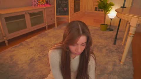 Snapshot of winnieriedesel chatting on 20, 4, 2026 Lillian online show from 20, 4, 2026