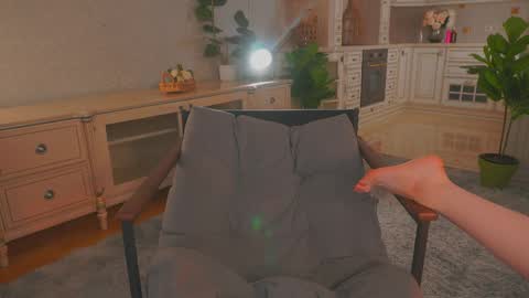 Snapshot of winnieriedesel chatting on 7, 5, 2026 Lillian online show from 7, 5, 2026