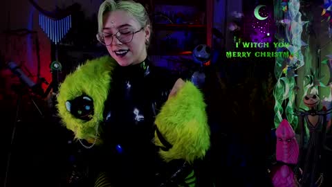 Goddess of two strapons  - Mr. long Don Mr. Pinky online show from 20, 12, 2024