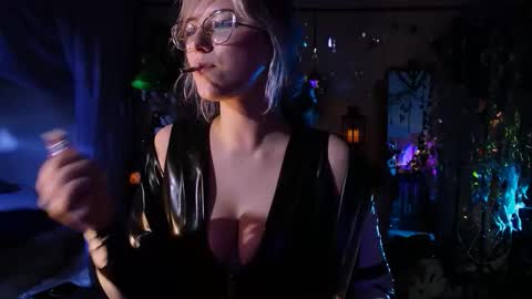 Goddess of two strapons  - Mr. long Don Mr. Pinky online show from 19, 12, 2025