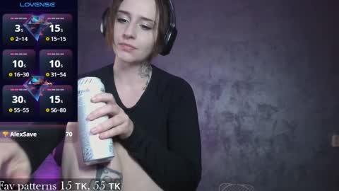 Snapshot of witchmooon chatting on 12, 2, 2025 Kiara online show from 12, 2, 2025