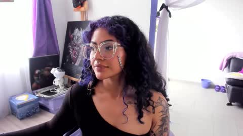     Luna Violeta  A r t i s t  online show from 9, 9, 2025