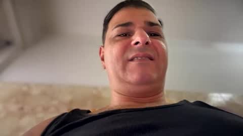 Snapshot of witebull83 chatting on 13, 12, 2024 Witebull online show from 13, 12, 2024