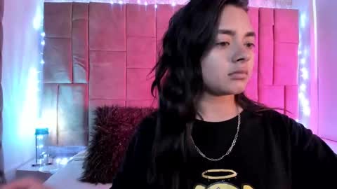 Andrea  online show from 8, 2, 2025