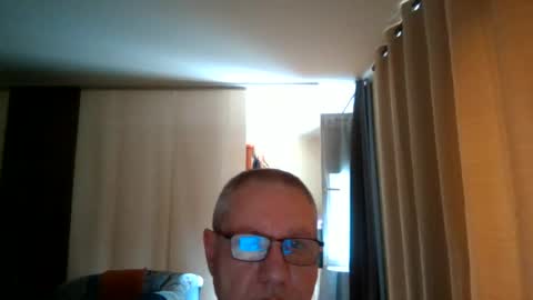 Snapshot of wixer1970 chatting on 13, 7, 2026 wixer1970 online show from 13, 7, 2026