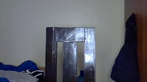 girlie o online show from 28, 1, 2025