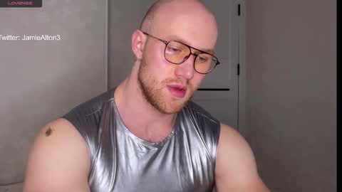 Snapshot of wlademarbergs chatting on 14, 12, 2025 Wlademar online show from 14, 12, 2025